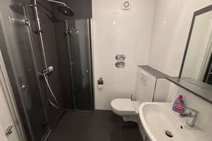 Property thumbnail 10