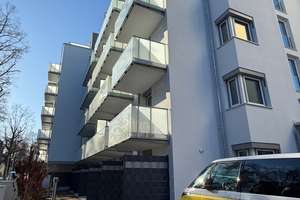 Erstbezug: 1-Zimmer Appartement für Studenten*innen im 3. OG mit Balkon in Augsburg-Hochfeld – Firnhaberstraße 20, 86159 Hochfeld, Augsburg – Vorschaubild 9