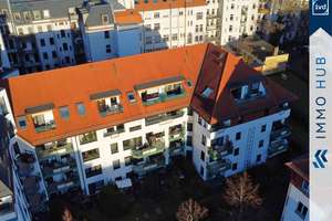 ++ Süd-West Balkon, Aufzug, Abstellkammer! Ruhige Dachgeschosswohnung nahe dem Karl-Heine-Kanal ++