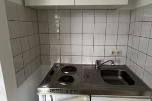 Helle 1-Zimmer-Wohnung, mit kleiner Küchenzeile im Herzen der Stadt Pforzheim – Zehnthofstr. 5-7, 75175 Innenstadt, Pforzheim – Vorschaubild 3
