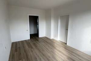 Frisch renovierte 3,5-Zimmer-Wohnung in Dresden-Pieschen – Großenhainer Straße 22, 1097 Leipziger Vorstadt, Dresden – Vorschaubild 11