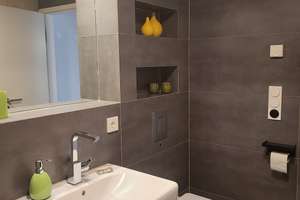Baubiologisch saniertes, voll möbliertes 2 1/2-Zimmer-Haus zur Miete – Die vollständige Adresse der Immobilie erhältst du vom Anbieter., 12247 Lankwitz, Berlin – Vorschaubild 9