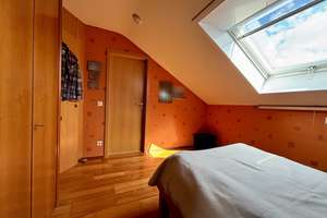 Sonnige 2-Zimmer-Dachgeschosswohnung mit gemütlichem Flair und Weitblick auf Geislingen – Die vollständige Adresse der Immobilie erhältst du vom Anbieter., 72351 Geislingen – Vorschaubild 6