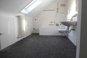 Helle, freundliche 3-Zi-DG-Wohnung im 2.OG; ca. 78 qm in 4 Parteien-Haus, KA-Waldstadt – Waldenburgerstr. 7, 76139 Waldstadt, Karlsruhe – Vorschaubild 8