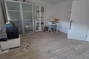 Saniertes Reihenmittelhaus in 42327 Wuppertal – Top Anbindung, Küche & Garten zu vermieten! – Die vollständige Adresse der Immobilie erhältst du vom Anbieter., 42327 Vohwinkel, Wuppertal – Vorschaubild 6