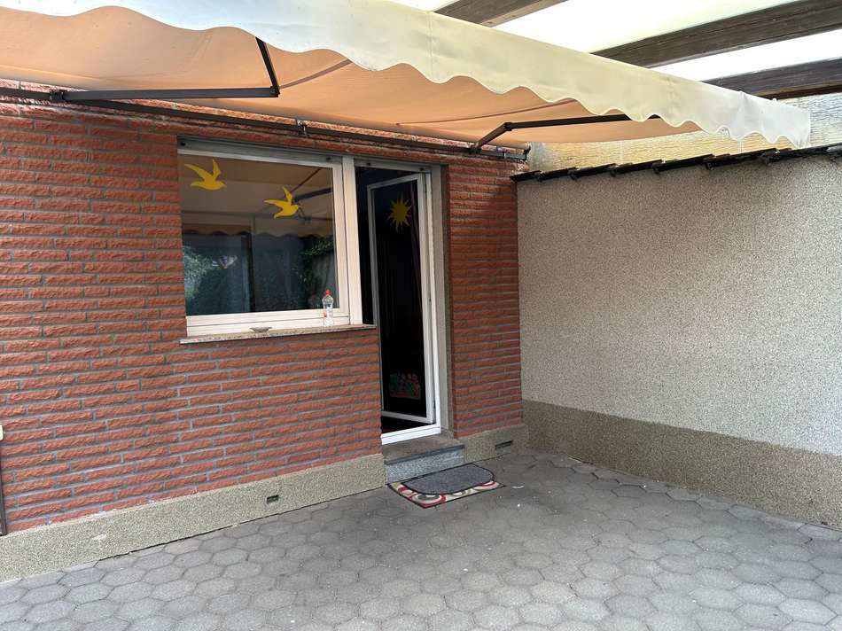 Terrasse mit Markise