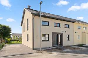 Neubautraum! Familienfreundliche Doppelhaushälfte mit Einbauküche, Garage und Wärmepumpe in Rösberg – Rhein-Sieg-Kreis – Vorschaubild 8