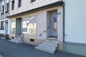 Wohnhaus mit Garage und Platz für ein Gewerbe – Hof (Kreis) – Vorschaubild 2