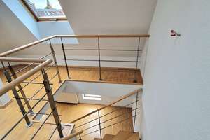 Traumhafte Dachgeschoss-Maisonette Wohnung mit offenem Wohnbereich, Kamin & Loggia – Die vollständige Adresse der Immobilie erhältst du vom Anbieter., 70372 Seelberg, Stuttgart – Vorschaubild 7