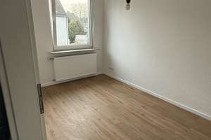 Reihenhaus mit 4 Zimmern in Hannover-Bothfeld – Memeler Straße 20, 30657 Bothfeld, Hannover – Vorschaubild 5