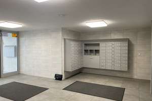 Weitblick garantiert – 3-Zimmer-Wohnung mit Loggia und Gemeinschaftsschwimmbad in Ludwigsfeld – Breslauerstraße 18, 89231 Neu-Ulm – Vorschaubild 4
