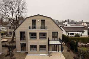 3 Zimmer Dachgeschosswohnung ab sofort zu vermieten – Ulfilasstraße 29 e, 81739 Waldperlach, München – Vorschaubild 1