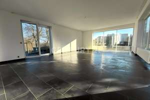 Exklusive Bauhaus-Residenz in Höhenlage – Wohnen mit Weitblick über Saarbrücken – Die vollständige Adresse der Immobilie erhältst du vom Anbieter., 66117 Alt-Saarbrücken, Saarbrücken – Vorschaubild 7