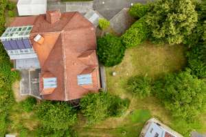 Exklusive Villa mit großem Garten in traumhafter Lage von Sonneberg – Die vollständige Adresse der Immobilie erhältst du vom Anbieter., 96515 Sonneberg – Vorschaubild 5