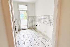 Little Tokyo hübsche 2,5 Zimmer Wohnung mit Loggia zum grünen Innenhof & Badewanne wartet auf Sie – Hohenzollernstraße 28, 40211 Stadtmitte, Düsseldorf – Vorschaubild 11