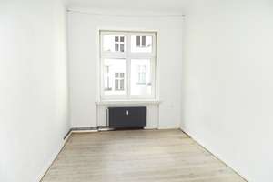 Bezugsfreie 2-Zimmerwohnung 
mit Balkon in begehrter 
Prenzlauer Berg Lage – Die vollständige Adresse der Immobilie erhältst du vom Anbieter., 10439 Prenzlauer Berg, Berlin – Vorschaubild 9