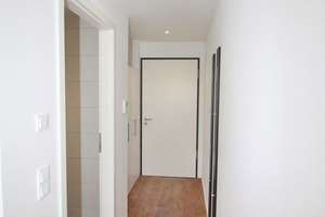 Neubau! Top modernes Studenten Apartment mit Balkon in Zentrumslage! – Die vollständige Adresse der Immobilie erhältst du vom Anbieter., 86161 Wolfram-und Herrenbachviertel, Augsburg – Vorschaubild 4