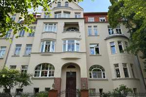 Stilvolle Altbauwohnung in gepflegter Wohnanlage – als Kapitalanlage in beliebter Wohnlage