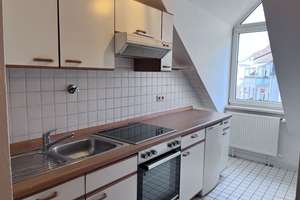 Schöne, helle 3 ZKB Dachgeschosswohnung in der Lister Meile in Hannover! – Lister Meile 56, 30161 List, Hannover – Vorschaubild 9