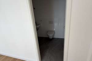 ERSTBEZUG: Helle, schöne sanierte 3-Zimmer-Wohnung im 1. OG (1. OG rechts B) – Kopernikusplatz 13, 90459 Galgenhof, Nürnberg – Vorschaubild 21