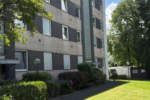 Charmante 2-Raum-Wohnung mit Balkon in Düsseldorf Eller