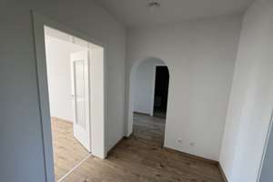 Familie aufgepasst -  helle 3 Zi.- Whng. -  Wannenbad  - Sonnenbalkon - Duisburg – Graf-Bernadotte-Str. 11, 47228 Bergheim, Duisburg – Vorschaubild 3