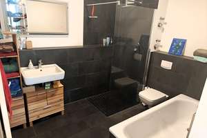 Exklusives Raumkonzept: En-suite Bad, Ankleidezimmer & großer Süd-Balkon in sonnigem Smart Home – Die vollständige Adresse der Immobilie erhältst du vom Anbieter., 22527 Stellingen, Hamburg – Vorschaubild 4