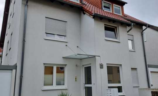 MA-Seckenheim_helle gepflegte 2-Zimmer-Souterrain-Wohnung