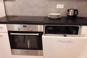 Schönes WG-Zimmer mit eigenem Balkon – Lerchenauer Str 4, 80809 Am Luitpoldpark, München – Vorschaubild 9