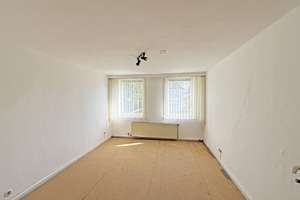Lübeck St. Jürgen: Attraktives EFH/ MFH mit Garagenhof und Ausbaupotenzial unweit der Uni – Die vollständige Adresse der Immobilie erhältst du vom Anbieter., 23562 Sankt Jürgen, Lübeck – Vorschaubild 7