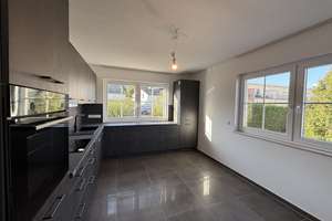 Exclusive Two-Level Penthouse- Private Master Suite & Stunning Rooftop Terrace – Die vollständige Adresse der Immobilie erhältst du vom Anbieter., 55130 Weisenau, Mainz – Vorschaubild 4