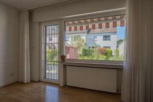 Attraktives REH mit schönem Garten und Garage in guter, ruhiger Wohnlage von Nieder-Eschbach. – 60437 Nieder-Eschbach, Frankfurt am Main – Vorschaubild 40