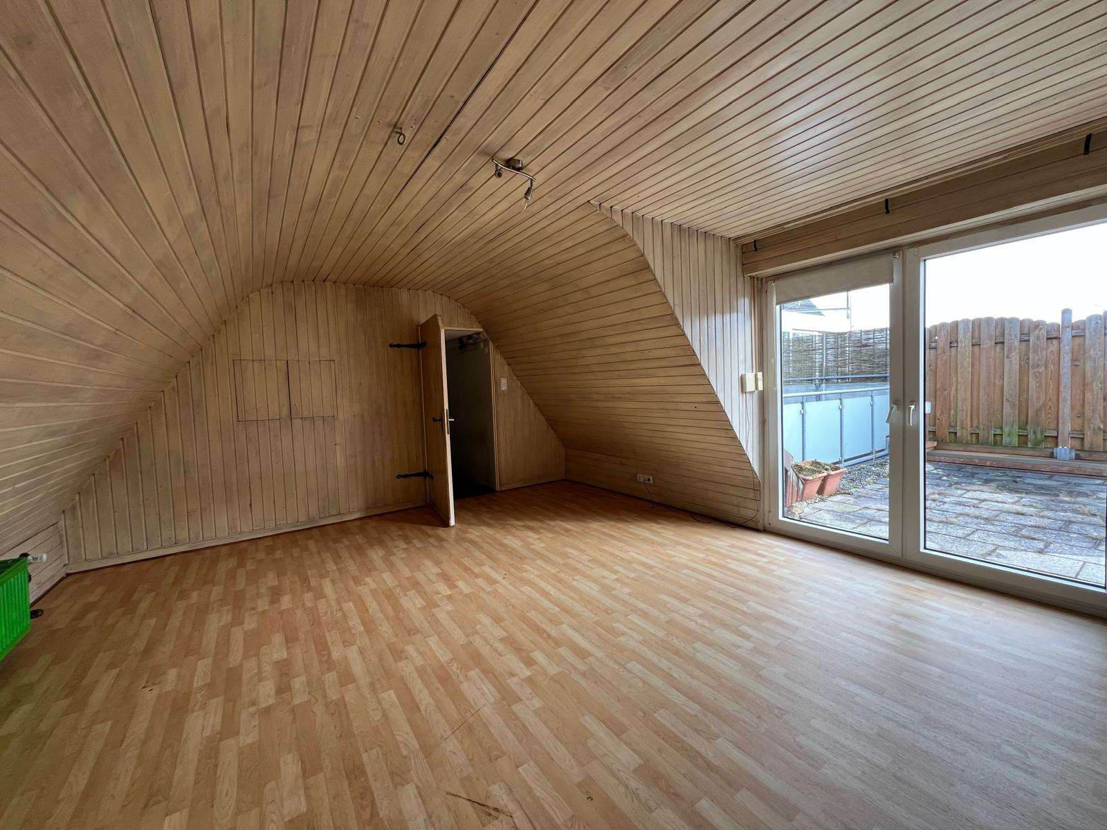 Immobilie in Rhede - Sanierungsbedürftige DHH in Rhede - Bild 1