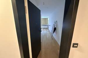 1-Zimmer-Apartment mit Balkon, Einbauküche & Fitnessraum in Wilmersdorf – Eisenzahnstraße 15, 10709 Wilmersdorf, Berlin – Vorschaubild 1