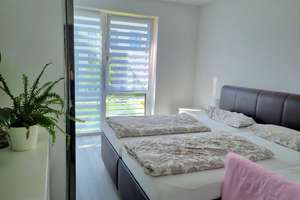 Sonnige, barrierefreie 3-Zimmer-Wohnung mit Einbauküche und Süd-Loggia in Perlach, München – Sammy-Drechsel-Straße 31, 81737 Altperlach, München – Vorschaubild 11