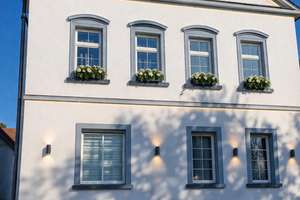 Attraktives Mehrfamilienhaus in Toplage am Schlosspark Wiesbaden-Biebrich 6 WE ca 414 qm Wohnfläche – Die vollständige Adresse der Immobilie erhältst du vom Anbieter., 65203 Biebrich, Wiesbaden – Vorschaubild 3