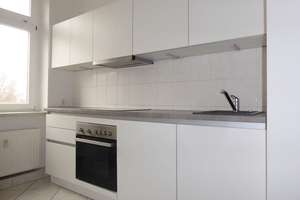 25.03.26-AJ an CS, MB 01.05.26. Ostern kann kommen, 1 Monat kaltmietfrei.