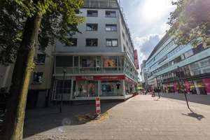 6,75% Rendite - Ca. 939 m² großes und gepflegtes Wohn- & Geschäftshaus im Essener Stadtkern – Kopstadtplatz 21, 45271 Stadtkern, Essen – Vorschaubild 2