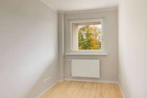 Modernisierte 2-Zimmer-Wohnung mit BALKON und EBK in Berlin-Lichterfelde – Grabenstraße 2a, 12209 Lichterfelde, Berlin – Vorschaubild 7