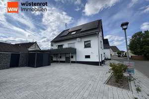 Zwei Wohnungen – unzählige Möglichkeiten! Hochwertig saniertes Zweifamilienhaus mit Photovoltaik – Die vollständige Adresse der Immobilie erhältst du vom Anbieter., 88637 Leibertingen – Vorschaubild 2