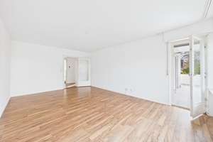 Lichtdurchflutete 3-Zimmer-Wohnung mit 2 Balkonen in ruhiger Lage von Rohr – Die vollständige Adresse der Immobilie erhältst du vom Anbieter., 70565 Rohr, Stuttgart – Vorschaubild 5