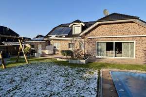 Modernes Einfamilienhaus mit offenem Wohnkonzept, Pool und Solartechnik – Die vollständige Adresse der Immobilie erhältst du vom Anbieter., 46459 Rees – Vorschaubild 3