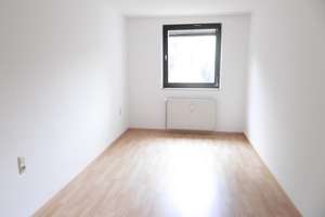 2-Zimmer-Wohnung im "Hochhaus Achalm" in Reutlingen – Max-Eyth-Strasse 235, 72766 Reutlingen-Mitte, Reutlingen – Vorschaubild 4
