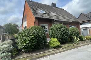 Sehr gepflegtes EFH in 44339 Dortmund-Brechten – Die vollständige Adresse der Immobilie erhältst du vom Anbieter., 44339 Brechten, Dortmund – Vorschaubild 2