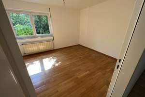 Sonnige 3 – Zimmer - Wohnung in Reutlingen / Betzingen – Julianenweg 7, 72768 Betzingen, Reutlingen – Vorschaubild 4