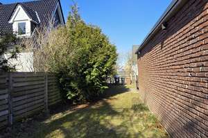 Attraktives Haus mit zwei Wohneinheiten!
- Zu kaufen in 23556 Lübeck - – 23556 Sankt Lorenz Nord, Lübeck – Vorschaubild 32