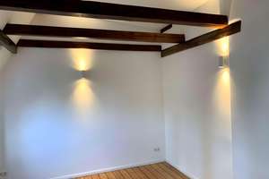 Exklusive 4-Zimmer-Dachgeschosswohnung für Studenten-WG - Frisch saniert | Neue Einbauküche – Walddörferstrasse 276, 22047 Wandsbek (Ortsteil), Hamburg – Vorschaubild 25
