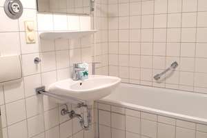 Attraktive 2-Zimmer-Wohnung mit schöner Süd-West-Loggia – Scapinellistr. 9, 81241 Pasing, München – Vorschaubild 8