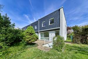 DOGLOVERS PAY ATTENTION ! beautiful house with a fantastic garden !!! – Die vollständige Adresse der Immobilie erhältst du vom Anbieter., 65203 Biebrich, Wiesbaden – Vorschaubild 4