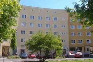 Hell durchflutete und gut geschnittene 3-Zimmer-Wohnung – Dr.-Luppe-Platz 6, 90443 Steinbühl, Nürnberg – Vorschaubild 2